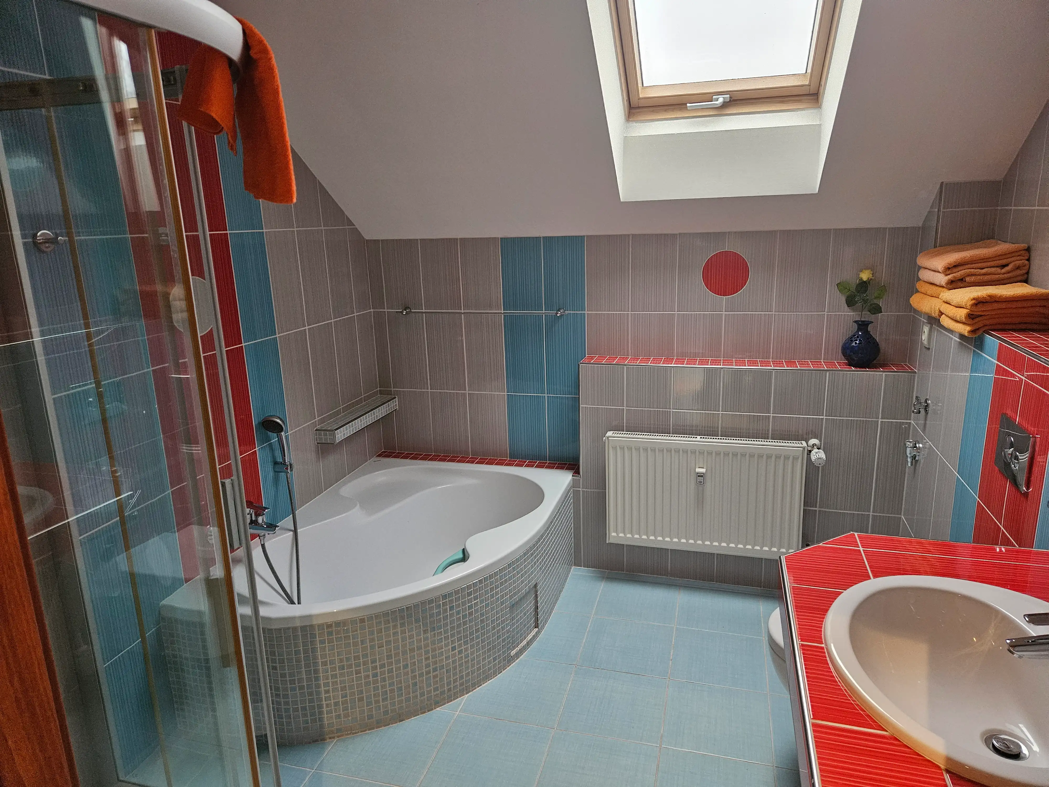 Pokoj s TV a pohodlnou postelí - penzion Náchod Adršpašské skály